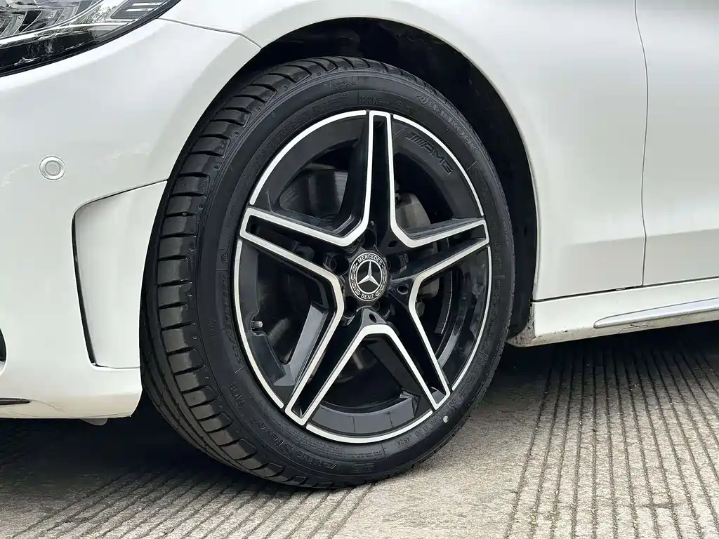 Mercedes-Benz C-Class 2020 — фото 7