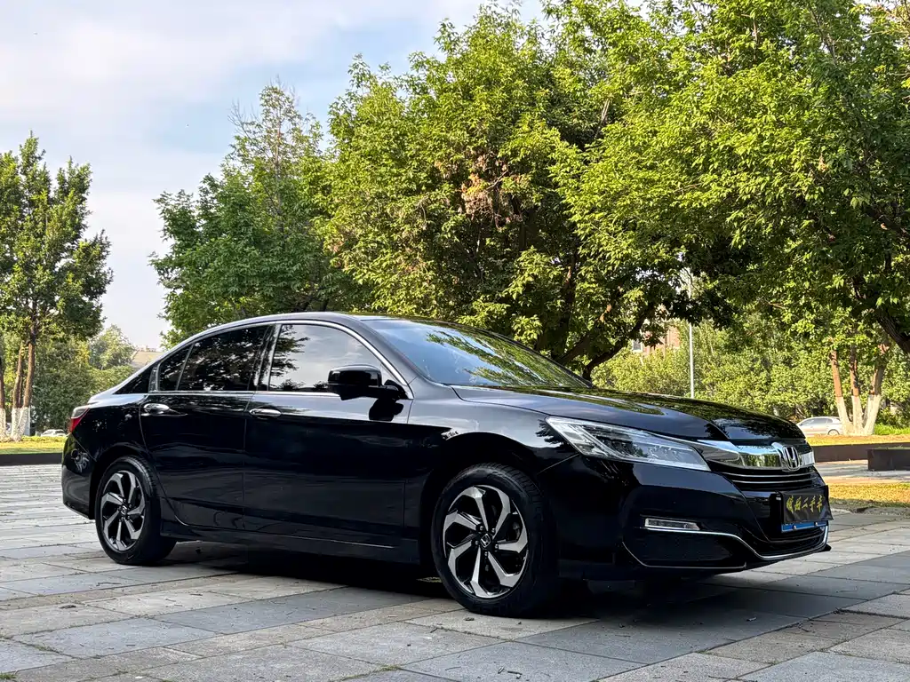 Honda Accord 2017 — фото 3