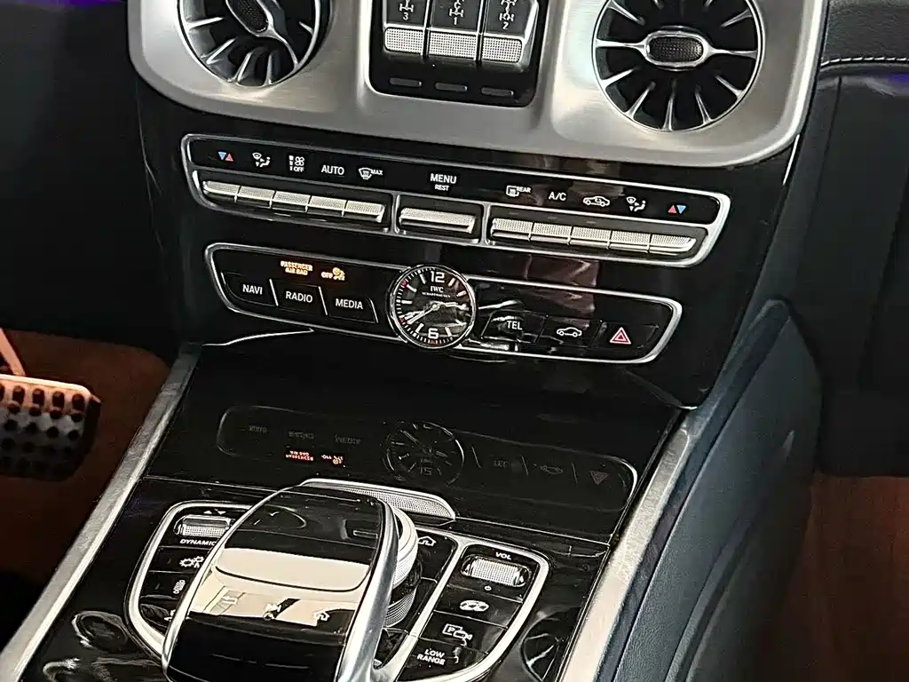 Mercedes-Benz G-Class AMG 2021 — фото 10