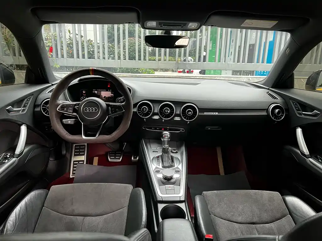 Audi TT 2017 — фото 4