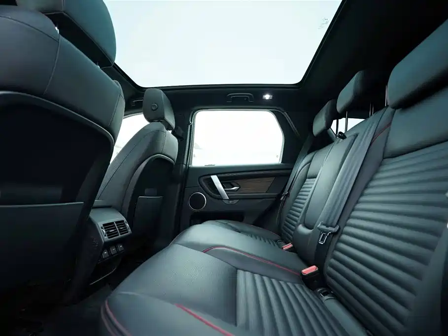 Land Rover Discovery Sport 2022 — фото 20