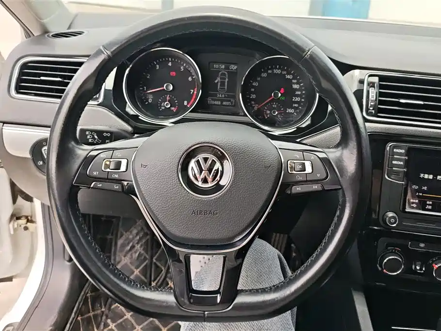 Volkswagen Sagitar 2019 — фото 15