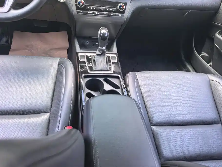 Hyundai Mistra 2015 — фото 16
