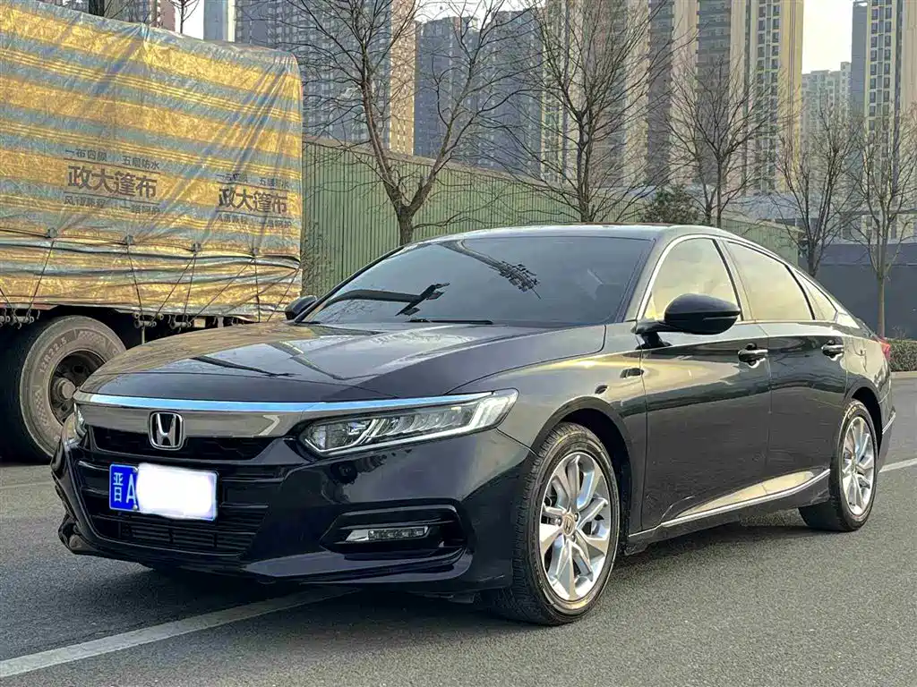 Honda Accord 2019 — фото 1