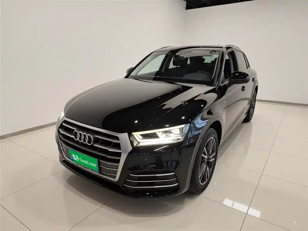 Audi Q5L 2019 — фото 2