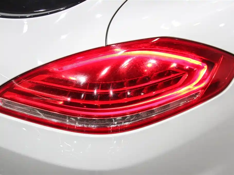 Porsche Panamera 2014 — фото 8