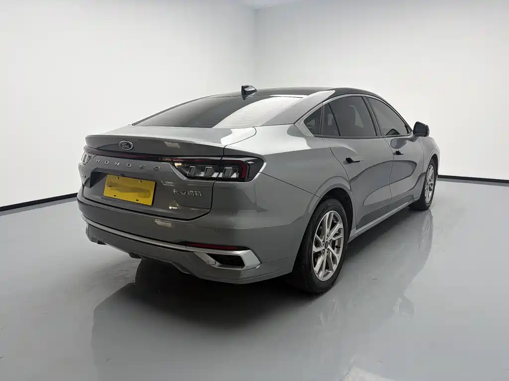 Ford Mondeo 2022 — фото 4