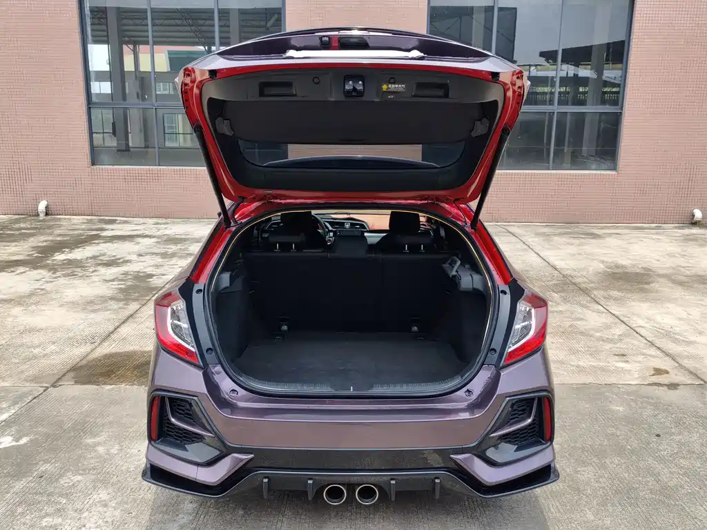 Honda Civic 2020 — фото 21