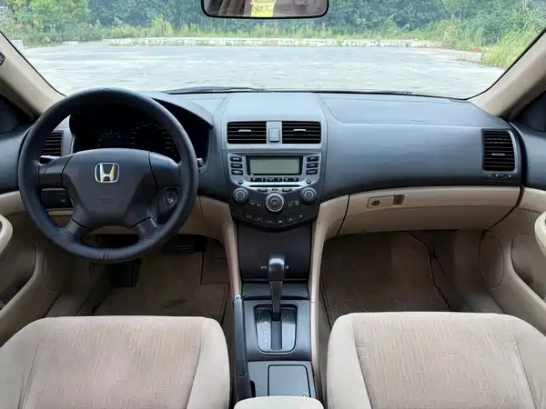 Honda Accord 2006