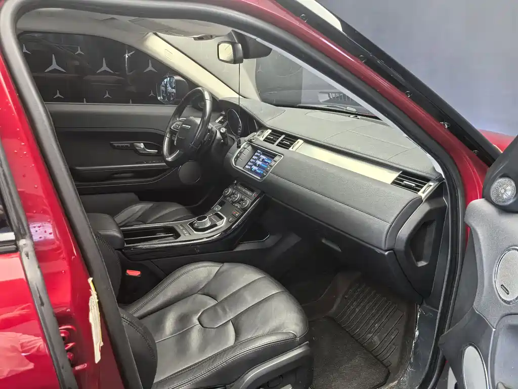 Land Rover Evoque 2014 — фото 14