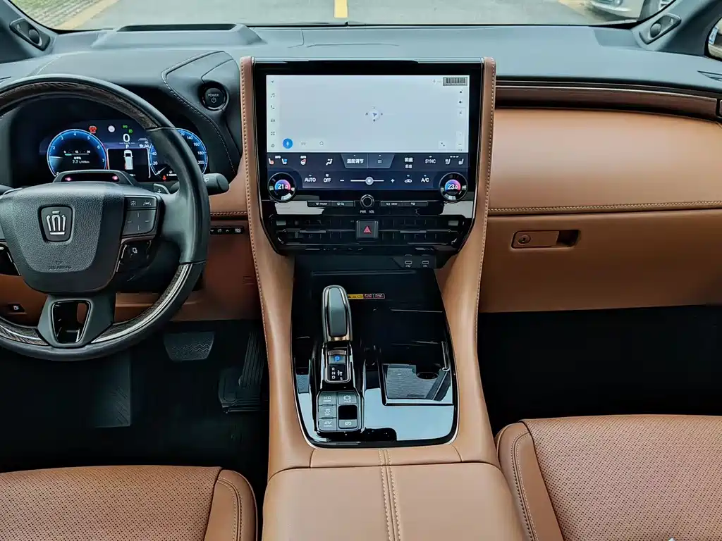 Toyota Vellfire 2025 — фото 6
