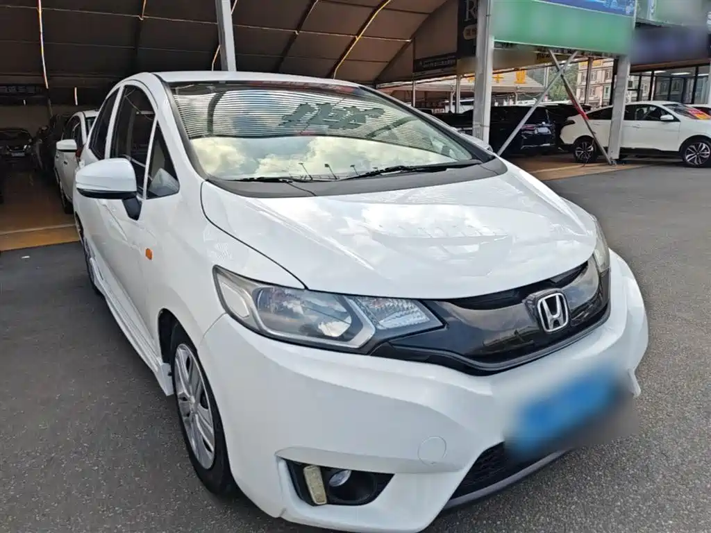 Honda Fit 2017 — фото 4
