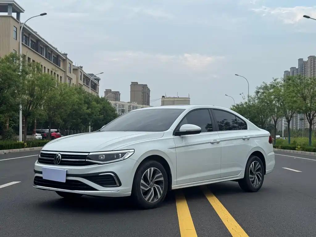 Volkswagen Bora 2025