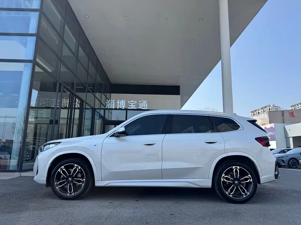 BMW X1 2024 — фото 10