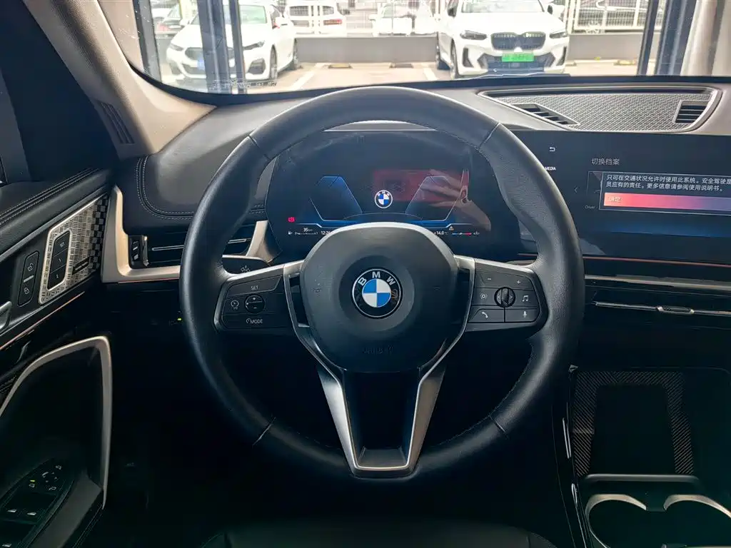 BMW X1 2024 — фото 9