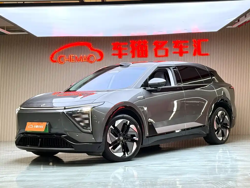 HiPhi Y 2023