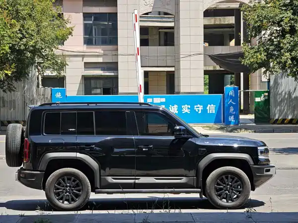 Fangchengbao Leopard 5 2024