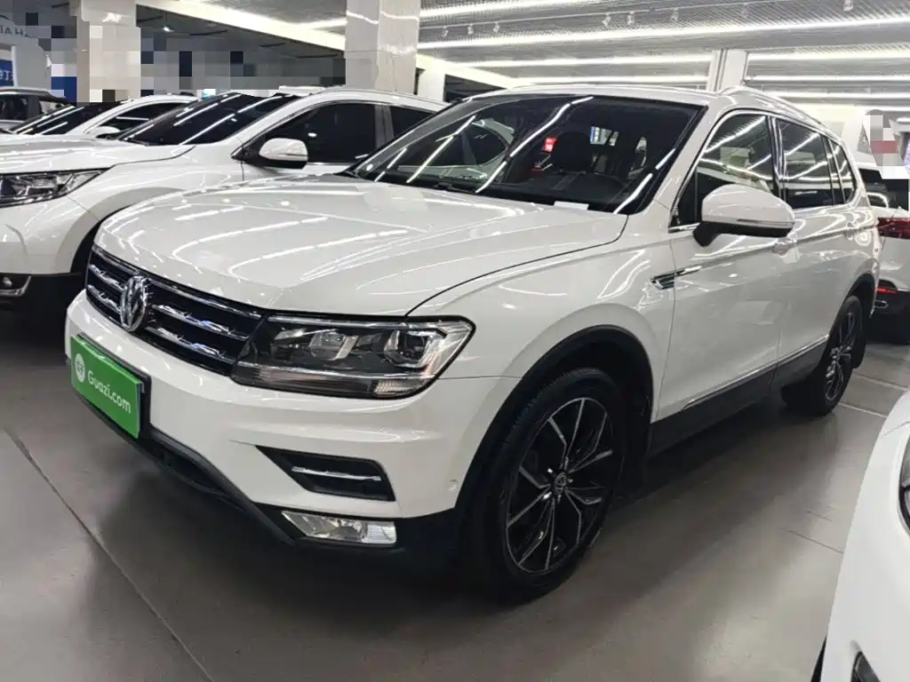 Volkswagen Tiguan L 2020