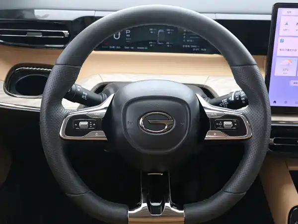 GAC Trumpchi E8 PHEV 2024