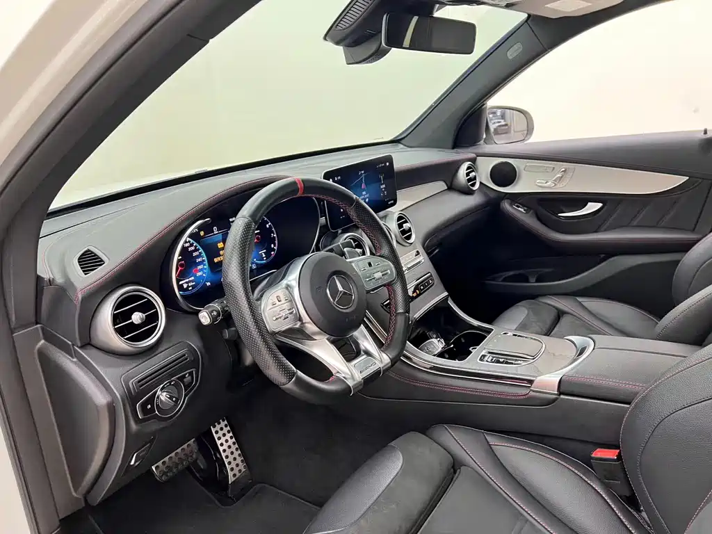 Mercedes-Benz GLC AMG 2020 — фото 9