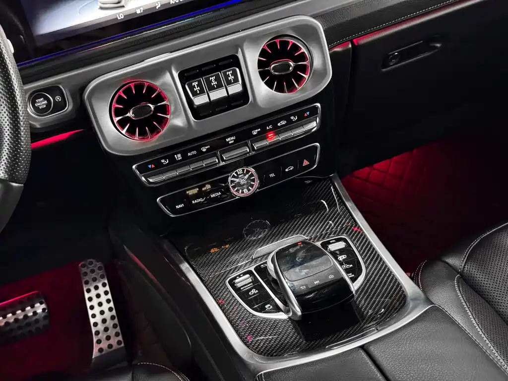 Mercedes-Benz G-Class 2020 — фото 14