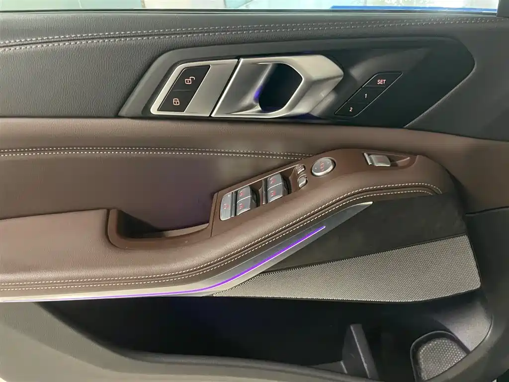 BMW X5 2023