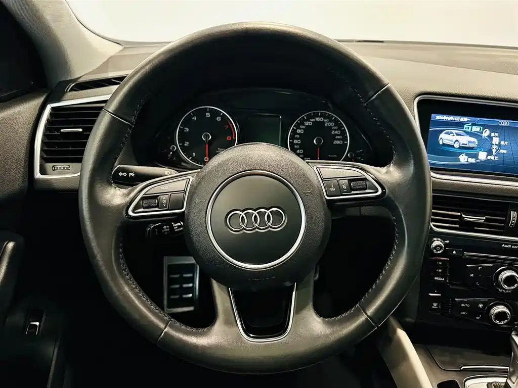 Audi Q5 2018 — фото 12