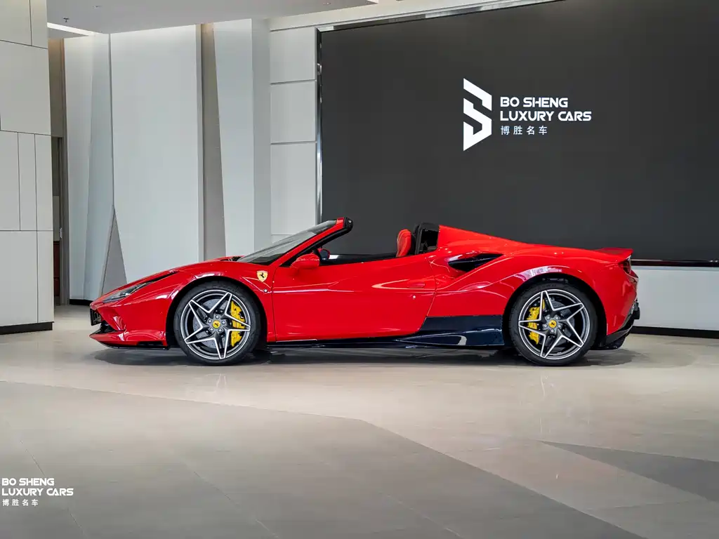 Ferrari F8 2022 — фото 4