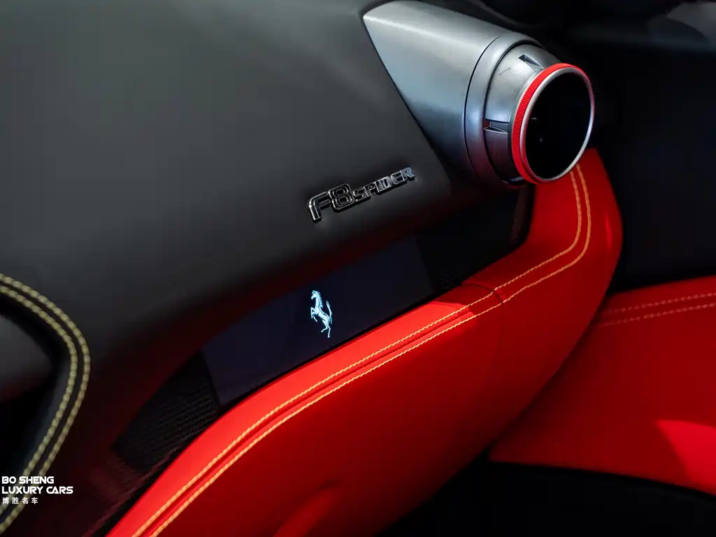 Ferrari F8 2022 — фото 27