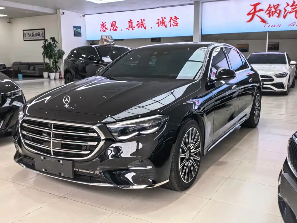Mercedes-Benz E-Class 2025 — фото 14