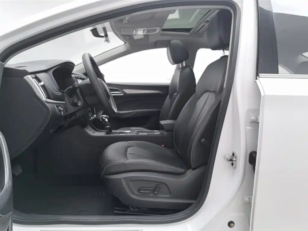 Roewe i6 Classic 2020 — фото 10