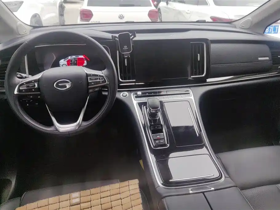 GAC Motor Trumpchi M8 2021 — фото 12