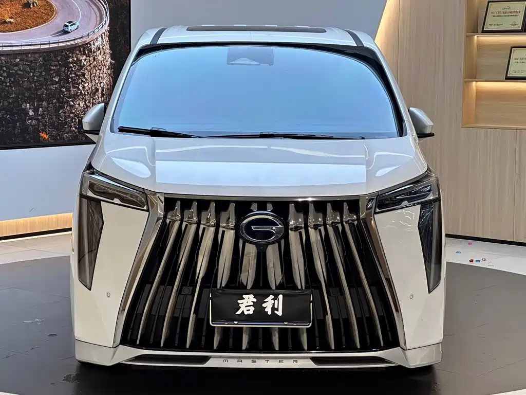 GAC Motor Trumpchi M8 2023 — фото 2
