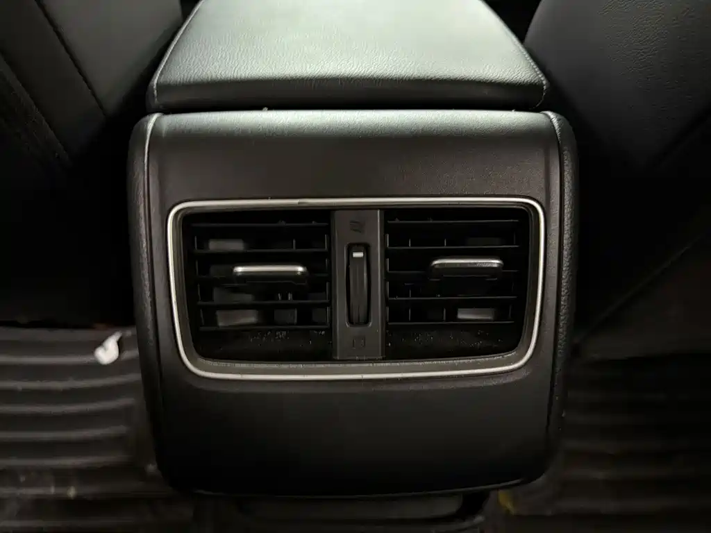 Honda Accord 2020 — фото 14