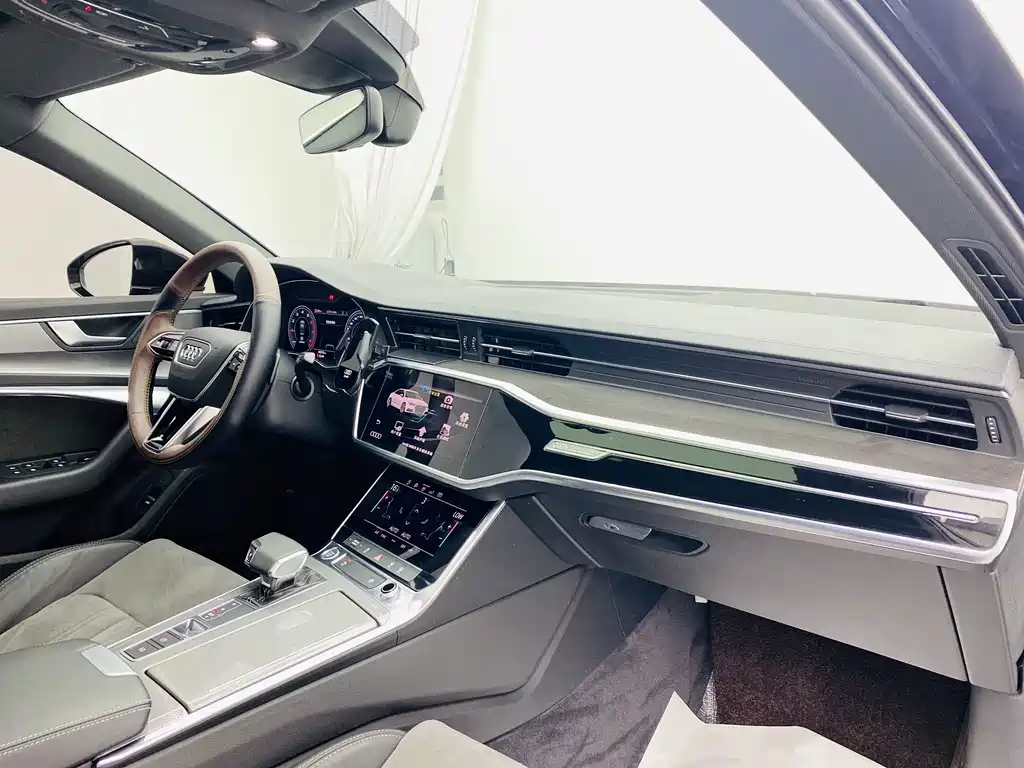 Audi A6L 2019 — фото 12