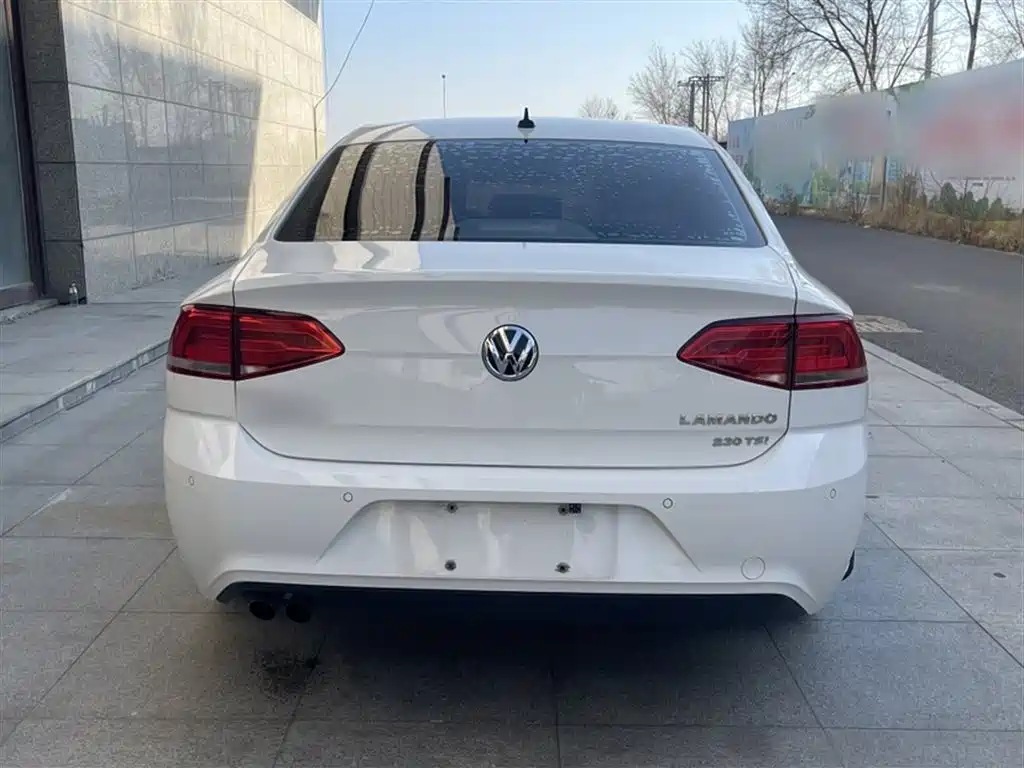 Volkswagen Lamando 2018 — фото 11