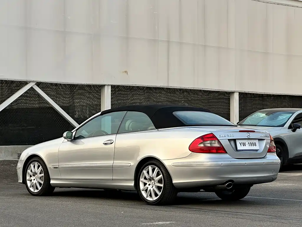 Mercedes-Benz CLK-Class 2007 — фото 8