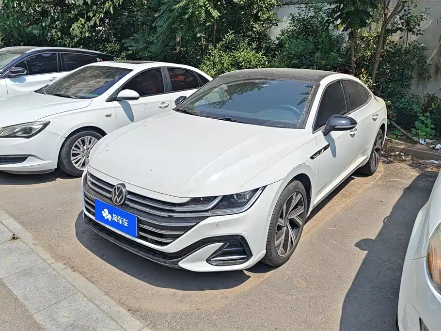Volkswagen CC 2021 — фото 1
