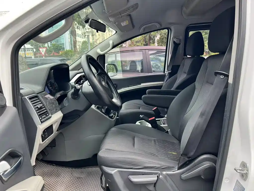 JAC Refine Refine M4 2018