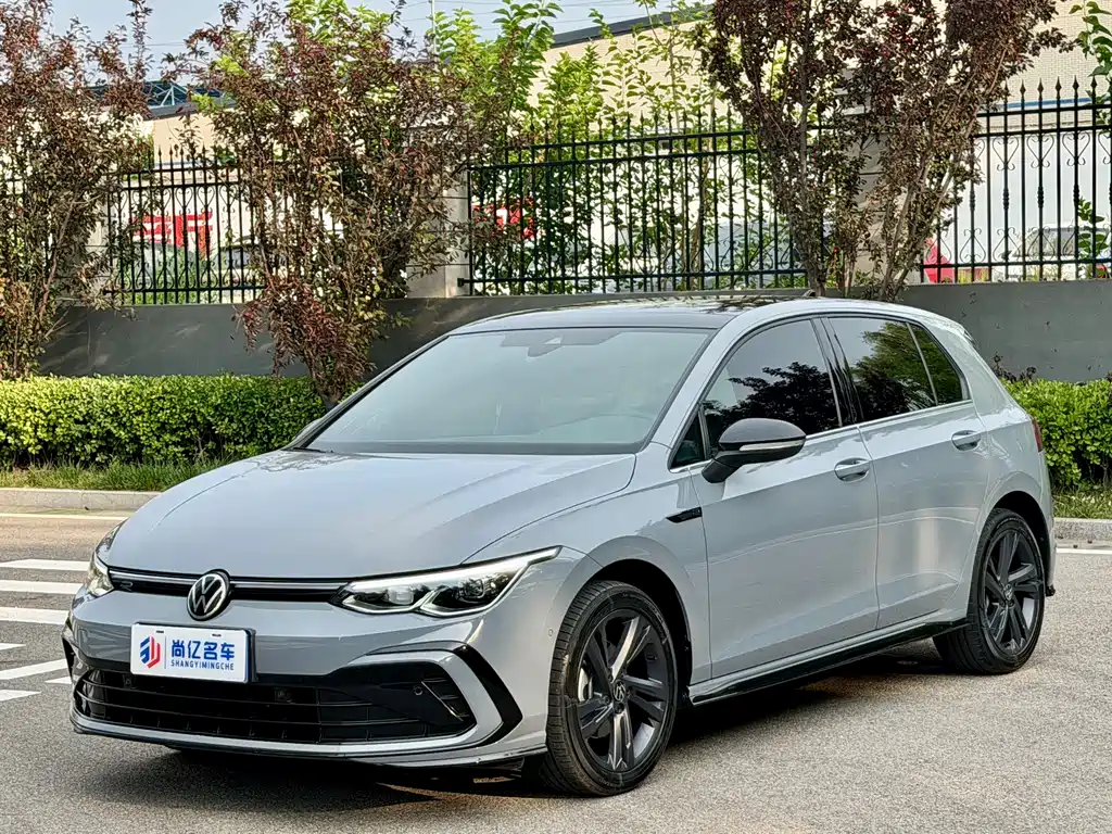 Volkswagen Golf 2022