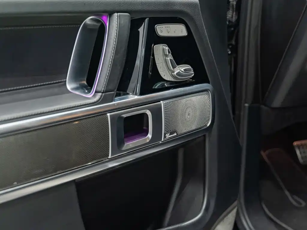 Mercedes-Benz G-Class 2025 — фото 11