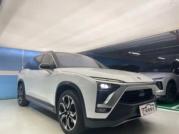 NIO ES8 2019