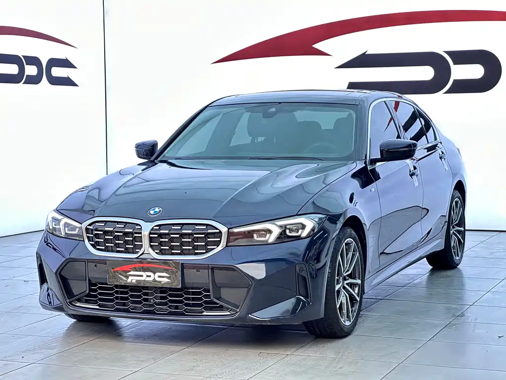BMW 3 Series 2024 — фото 1