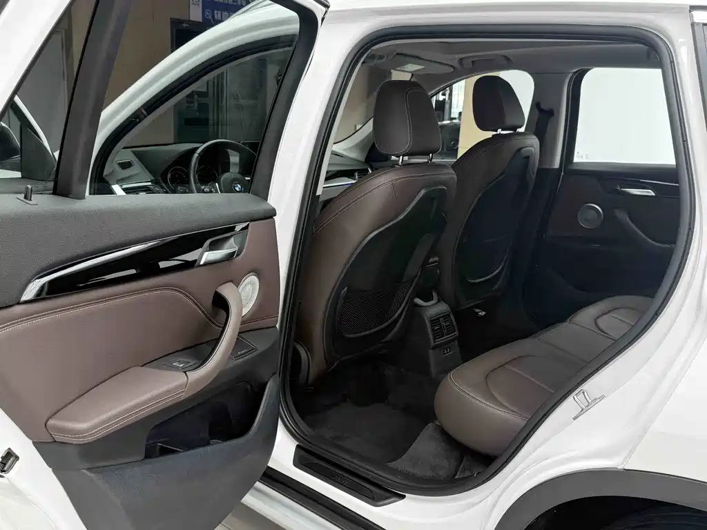 BMW X1 2022 — фото 19