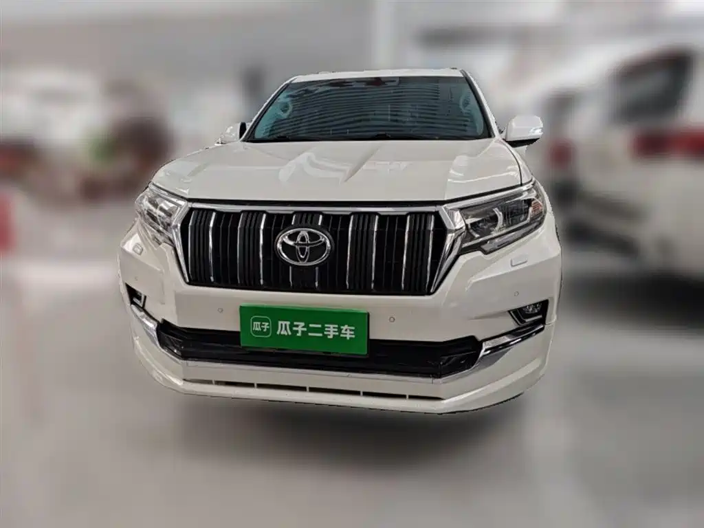 Toyota Prado 2018 — фото 24