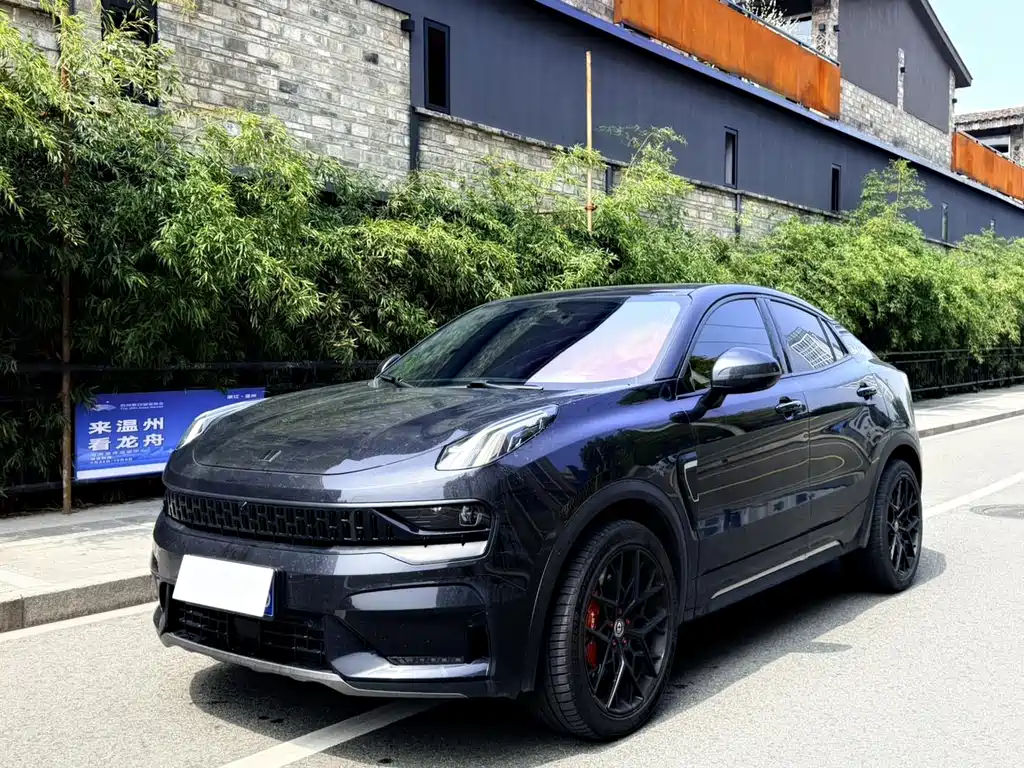 Lynk & Co 05 2022