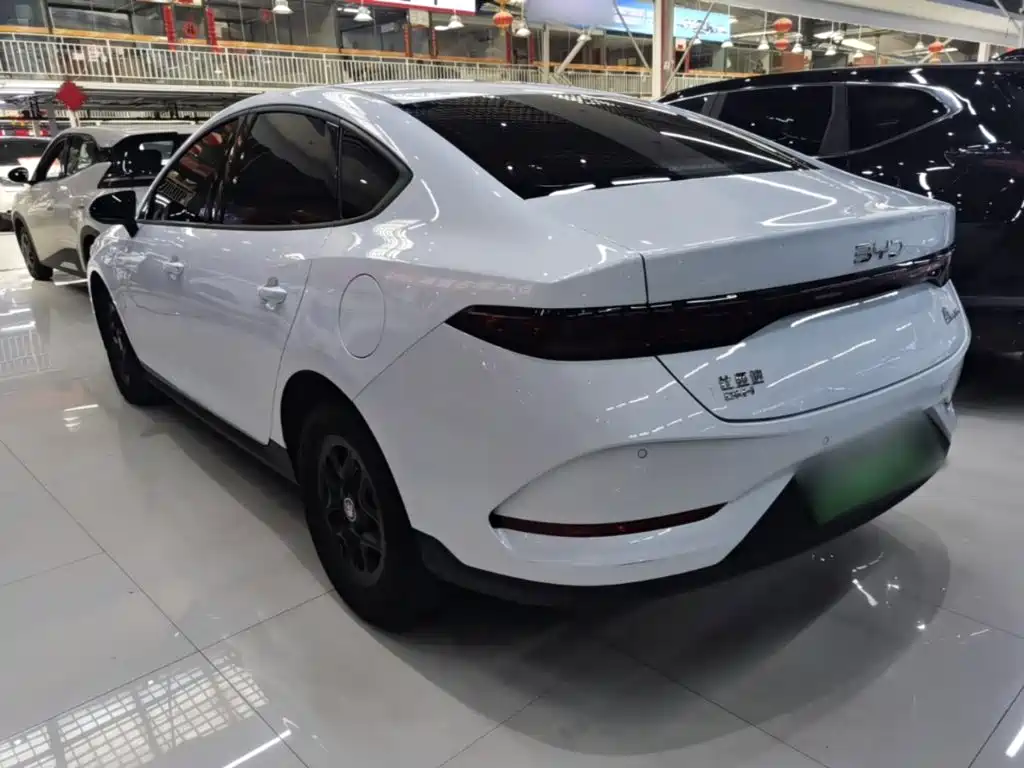 BYD Qin PLUS 2025 — фото 5