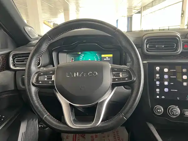 Lynk & Co 03 2019