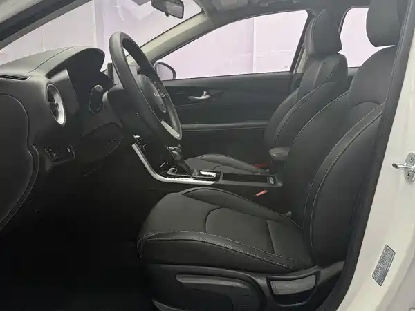 Kia K3 2021