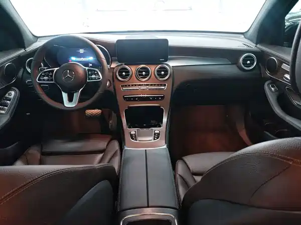 Mercedes-Benz GLC 2020